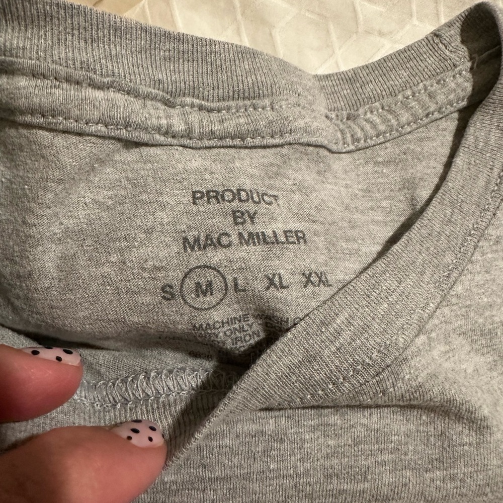 Mac Miller Graphic Tee — Gray with Blue Pool Art - Picture 2 of 2